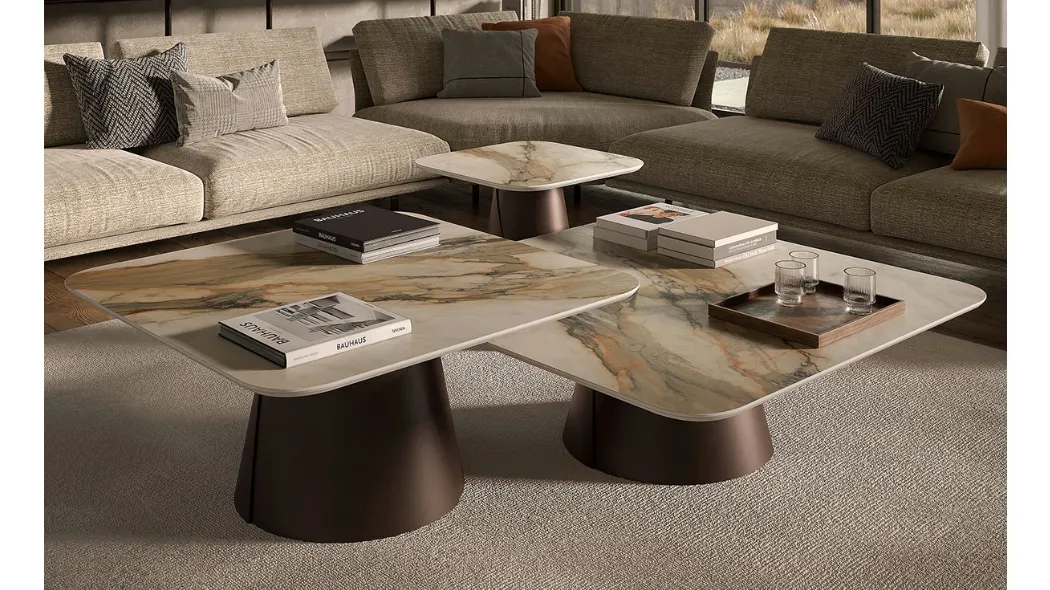 Tavolino con base in metallo e piano in ceramica Marmi Albert Keramik di Cattelan Italia