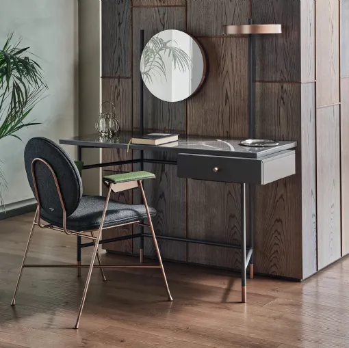 Scrittoio Vanity con top in marmo, cassetto in legno laccato e struttura in acciaio di Bontempi