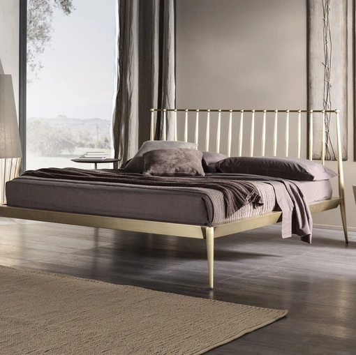 Comodino Conico in pelle di Cantori