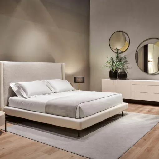 Letto in pelle con testiera Valley Alto di Cantori