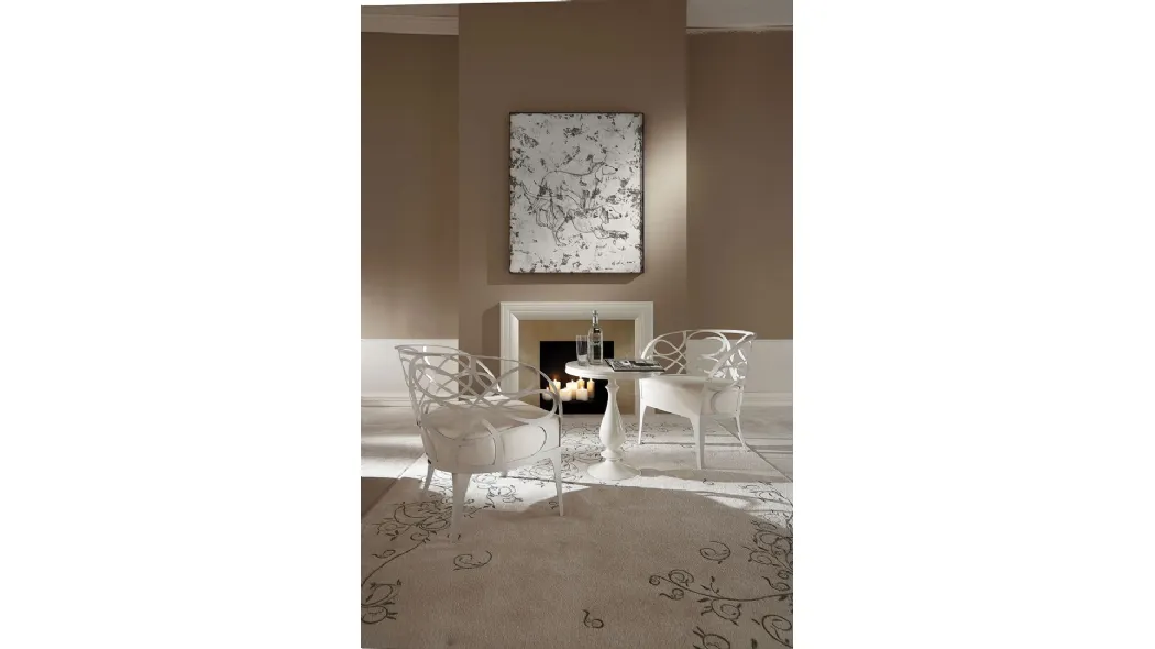 Poltroncina di design Noè con base e schienale in ferro di Cantori