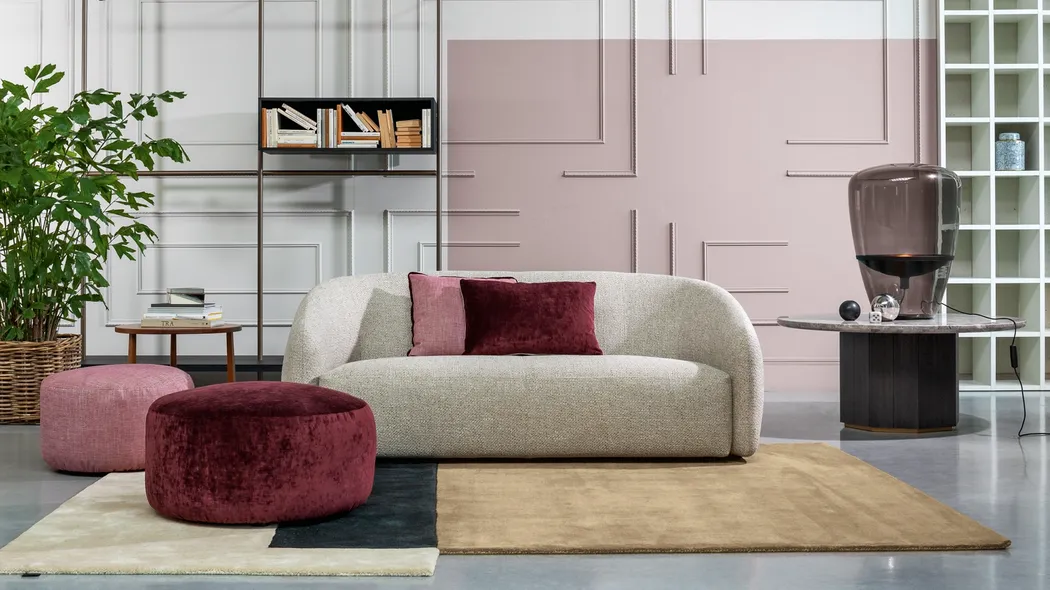 Divano lineare Globe di Flexteam