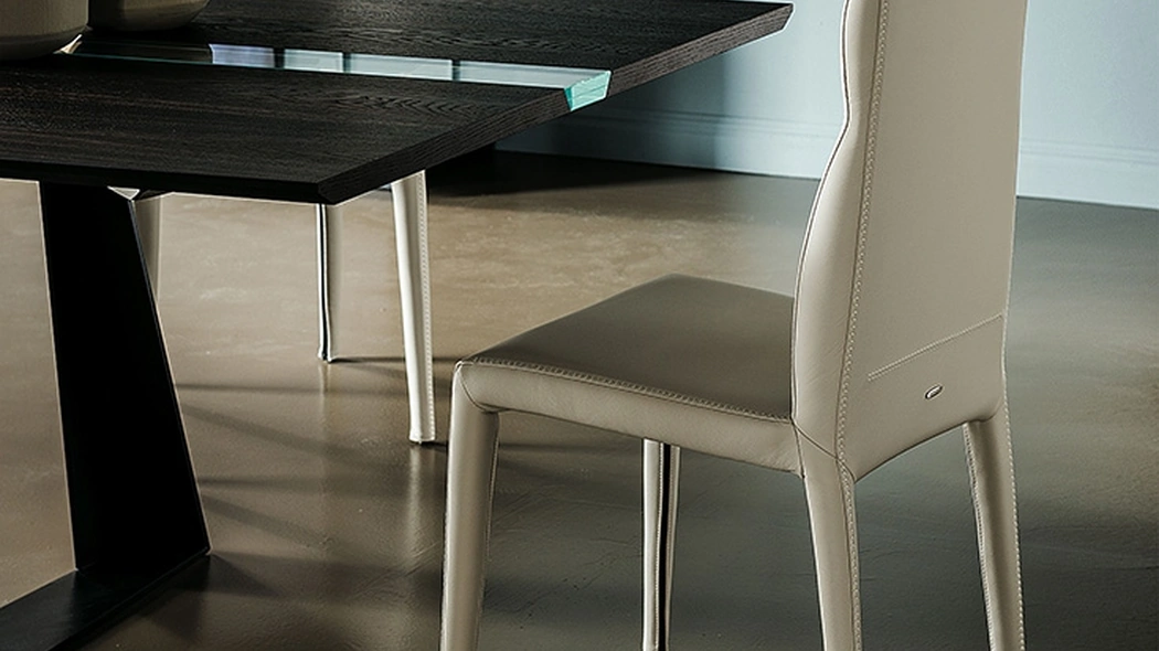 Sedia in ecopelle Agatha Flex di Cattelan Italia