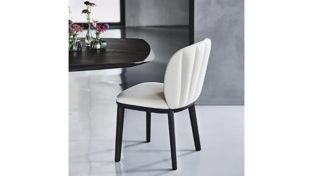 Sedia in legno con rivestimento in pelle Chrishell di Cattelan Italia