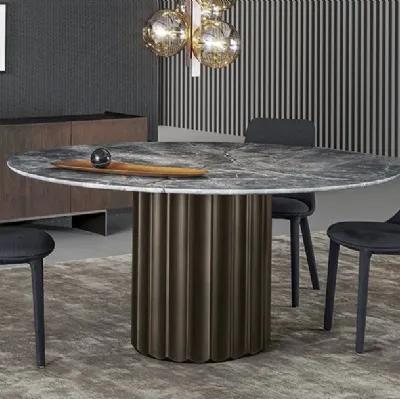 Tavolo Dorian Table con top in marmo e base in poliuretano finitura bronzo spazzolato di Bonaldo