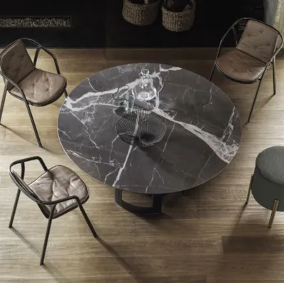 Tavolo Imperial Rotondo con top in marmo e base in acciaio laccato di Bontempi
