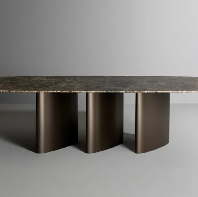 Tavolo Louver con top in marmo di Bonaldo
