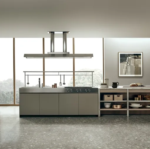 Cucina Design con isola KLab 01 in laccato Zero Gloss Limo di Ernestomeda