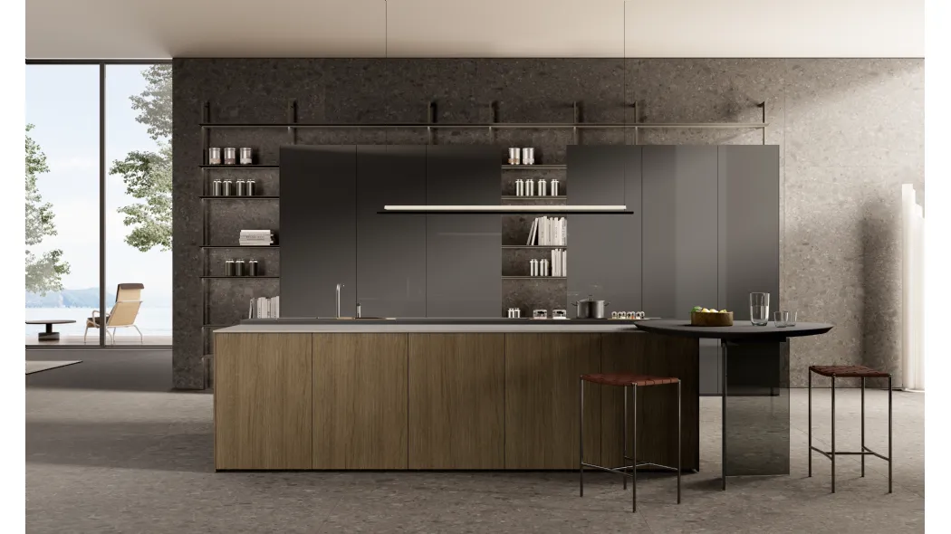 Cucina Design in laccato lucido con isola in legno One 06 di Ernestomeda