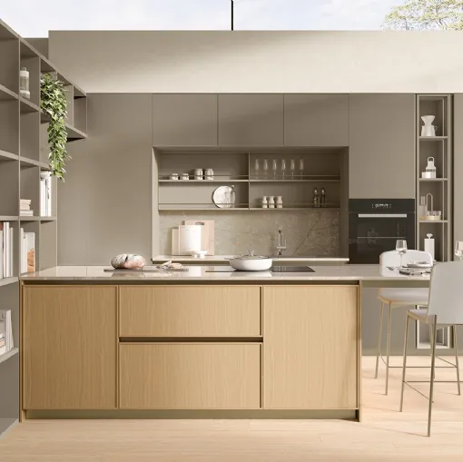 Cucina Moderna in vetro mopaco Alabastro con penisola in Rovere Sakura 02 di Veneta Cucine